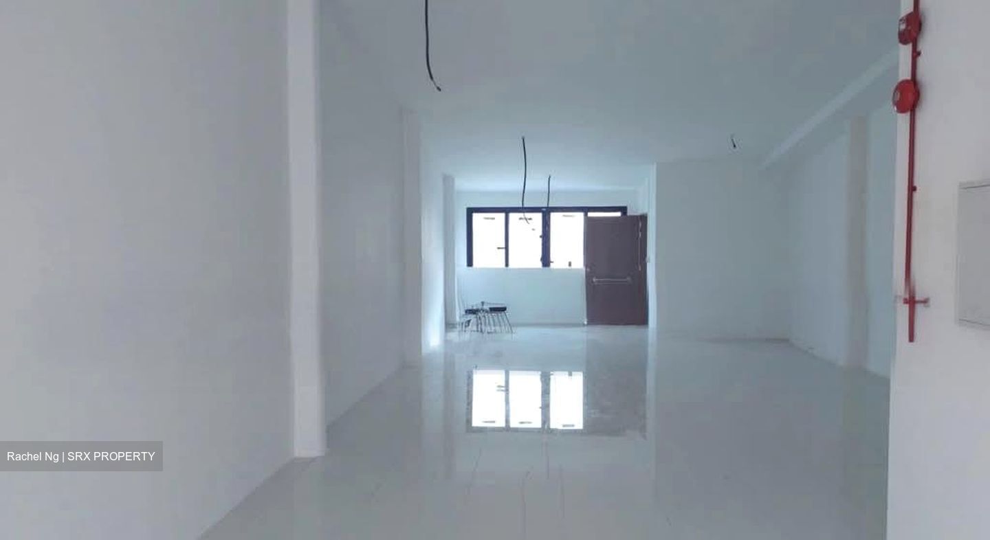 Thomson Ridge Estate (D20), Shop House #596084071